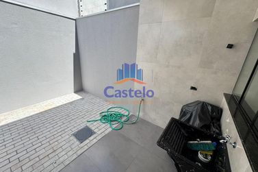 Casa &agrave; venda - 58m&sup2; - JARDIM DAS CEREJEIRAS
