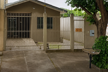 Casa &agrave; venda - 90m&sup2; - Zona VI