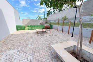 Casa &agrave; venda - 53m&sup2; - Zona V