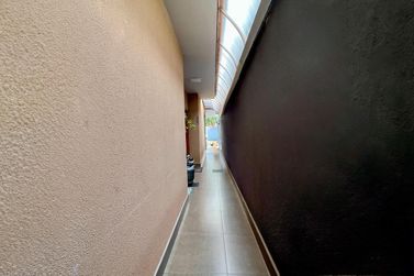 Casa &agrave; venda - Centro