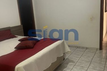 Casa &agrave; venda - 380m&sup2; - Jardim Global