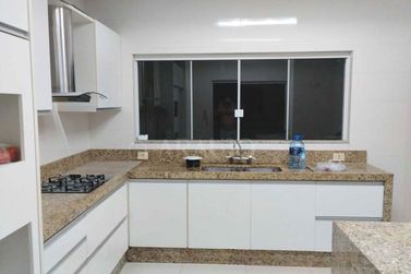 Casa &agrave; venda - 300m&sup2; - CONDOM&Iacute;NIO PARQUE CIDADE JARDIM