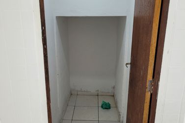 Sal&atilde;o Comercial &agrave; venda - 305m&sup2; - Zona 1