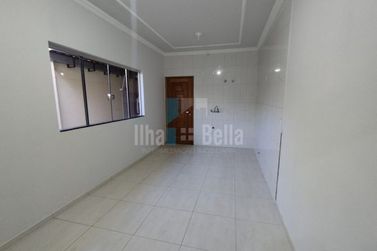 Casa para alugar - Jardim Cima
