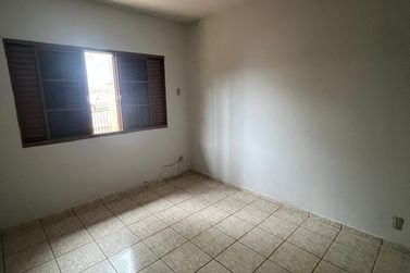 Casa &agrave; venda - 130m&sup2; - Jardim Imperial