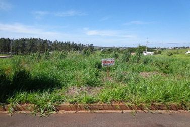 Terreno &agrave; venda - 220m&sup2; - Parque Metropolitano