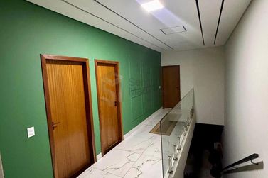 Casa para alugar - 400m&sup2; - Jardim Arauc&aacute;ria