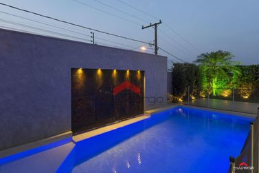 Casa &agrave; venda - 385m&sup2; - Jardim Am&eacute;rica
