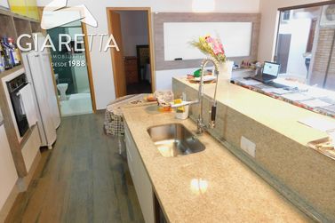 Casa &agrave; venda - 238m&sup2; - JARDIM LA SALLE