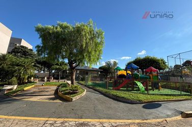 Apartamento &agrave; venda - 51m&sup2; - Zona II
