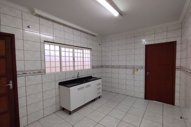 Casa &agrave; venda - 144m&sup2; - ZONA III