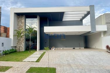 Casa &agrave; venda - 364m&sup2; - Portal Das &Aacute;guas