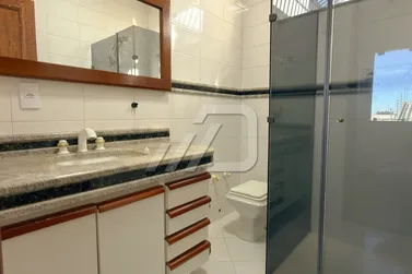 Sobrado &agrave; venda - 376m&sup2; - Zona I