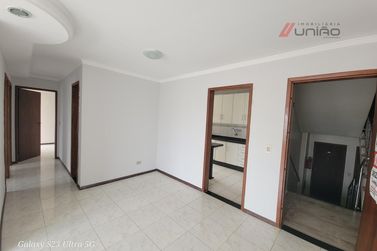 Apartamento &agrave; venda - 76m&sup2; - Zona II