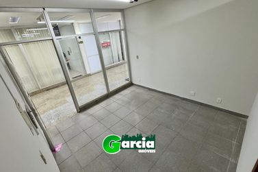 Sala Comercial &agrave; venda - 26m&sup2; - ZONA I