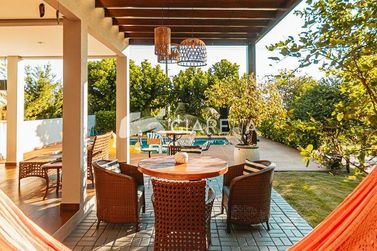 Casa &agrave; venda - 275m&sup2; - CENTRO