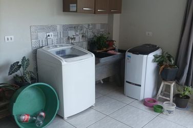 Casa &agrave; venda - 82m&sup2; - Parque Colina Verde