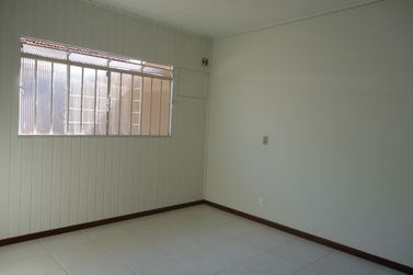 Casa para alugar - 167m&sup2; - ZONA II