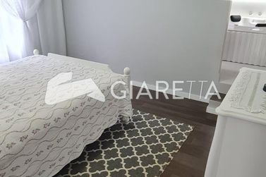 Casa &agrave; venda - 204m&sup2; - JARDIM PANCERA