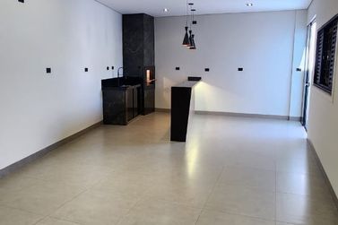 Casa &agrave; venda - 135m&sup2; - Jardim Alphaville