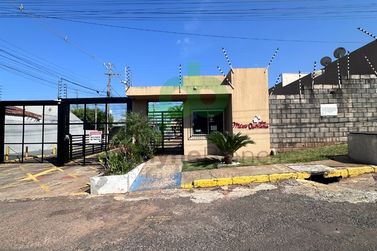 Casa &agrave; venda - 120m&sup2; - ZONA VI