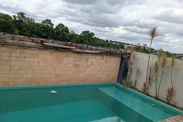Sobrado &agrave; venda - 180m&sup2; - Jardim Social