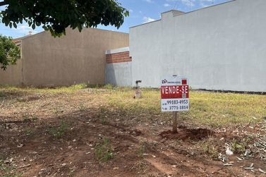 Terreno &agrave; venda - 205m&sup2; - Jardim das Gar&ccedil;as ll