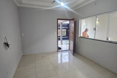 Casa &agrave; venda - 175m&sup2; - Jardim Birig&uuml;i