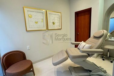 Casa &agrave; venda - 214m&sup2; - Jardim Imigrantes II