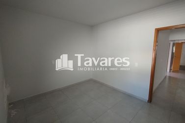 Casa &agrave; venda - 64m&sup2; - Jardim San Martim