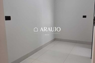 Casa &agrave; venda - 128m&sup2; - Jardim Cima