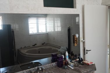 Sobrado &agrave; venda - 365m&sup2; - Zona II