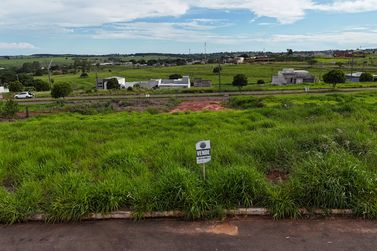 Terreno &agrave; venda - 220m&sup2; - Parque Residencial Metropolitano I