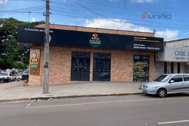 Sal&atilde;o Comercial &agrave; venda - 420m&sup2; - Zona I