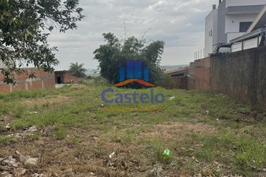 Terreno &agrave; venda - 210m&sup2; - JARDIM ORIENTE