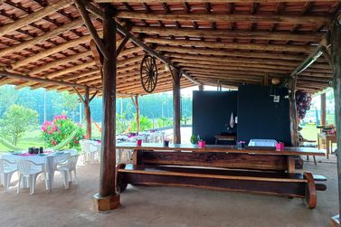 Ch&aacute;cara &agrave; venda - 20m&sup2; - Estrada Jaborandi
