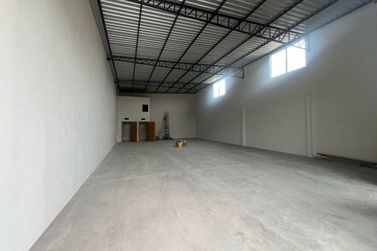 Sal&atilde;o Comercial para alugar - 