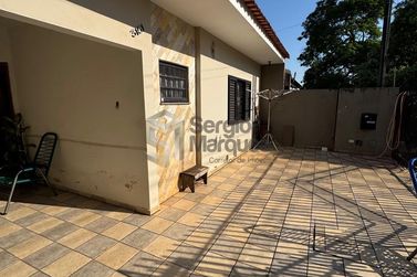 Casa &agrave; venda - 138m&sup2; - Zona IV