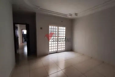 Casa para alugar - ZONA I