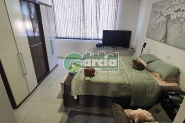 Apartamento &agrave; venda - 196m&sup2; - Zona VII