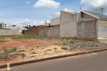 Terreno &agrave; venda - 162m&sup2; - Jardim pimentel 