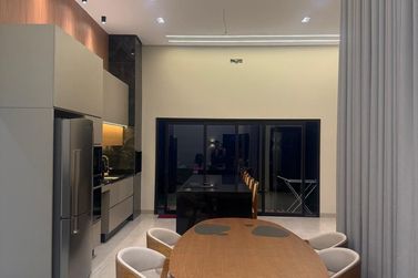 Casa &agrave; venda - 144m&sup2; - Parque Residencial Metropolitano
