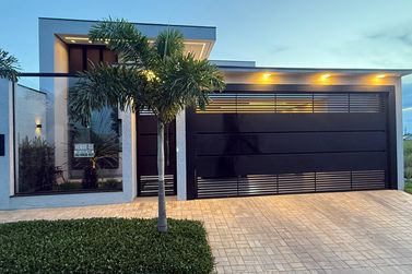 Casa &agrave; venda - 144m&sup2; - Parque Residencial Metropolitano