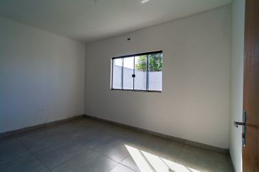 Casa &agrave; venda - 130m&sup2; - Jardim Aeroporto II