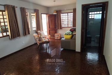 Casa &agrave; venda - 156m&sup2; - Zona VII
