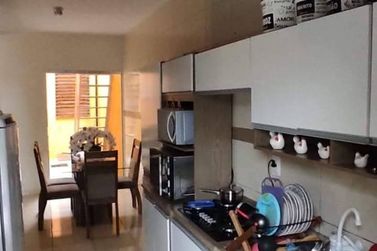 Casa &agrave; venda - 100m&sup2; - Alto da Paran&aacute; 