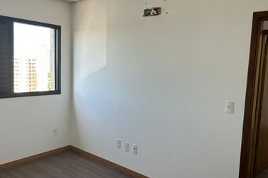 Apartamento &agrave; venda - 212m&sup2; - Zona I