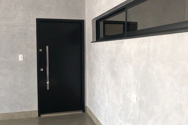 Casa &agrave; venda - 197m&sup2; - Jd. Interlagos 2