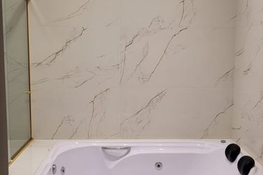 Casa &agrave; venda - 197m&sup2; - Jd. Interlagos 2