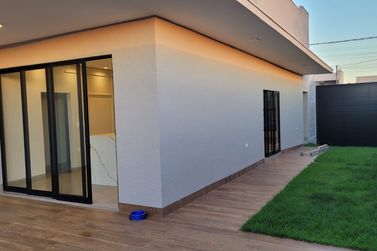 Casa &agrave; venda - 197m&sup2; - Jd. Interlagos 2
